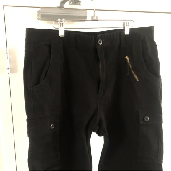 Cargo pants - Picture 7 of 9